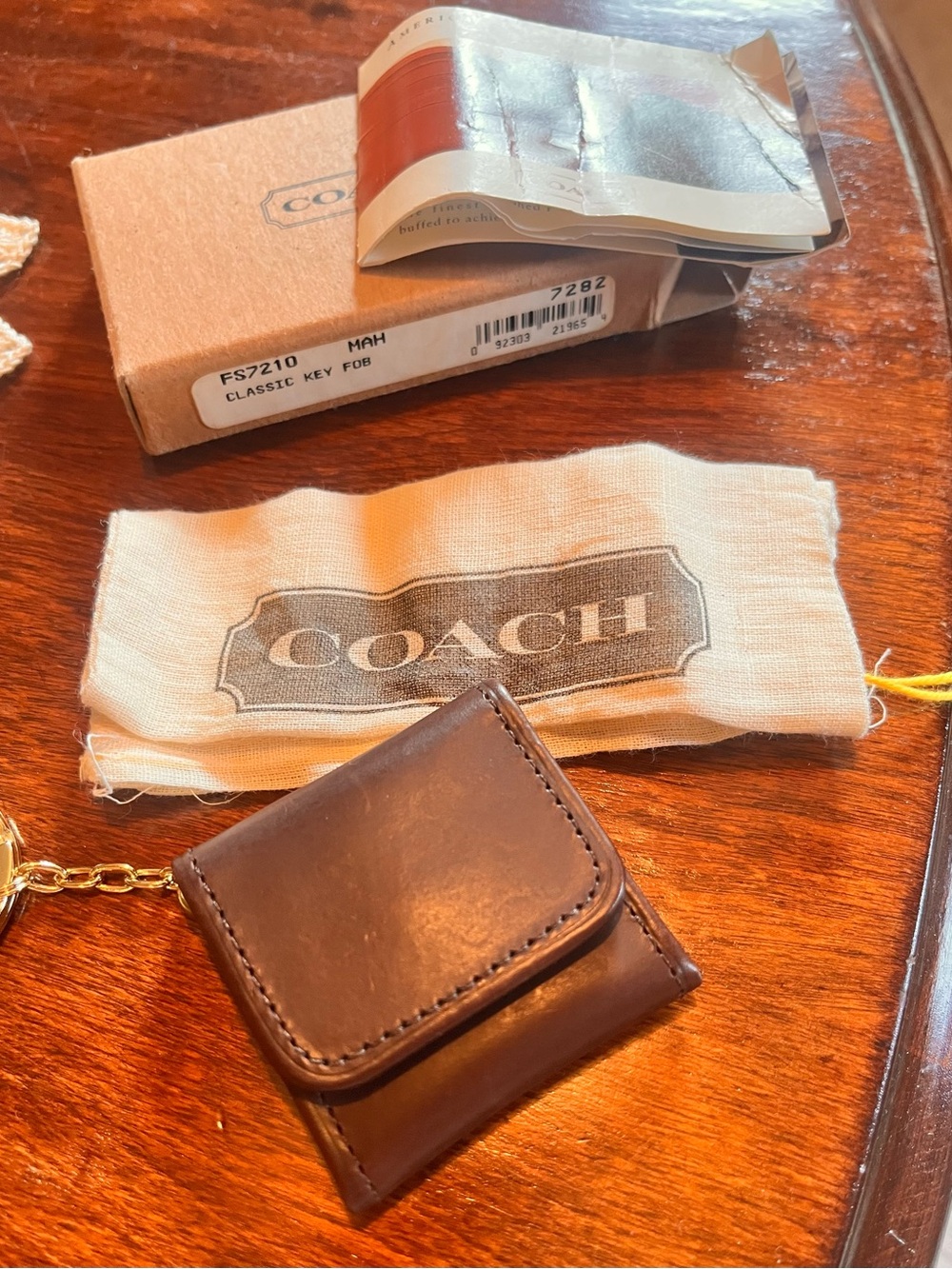 Vintage Coach Leather photo keychain Mahogany Brown with Gold Chain RARE